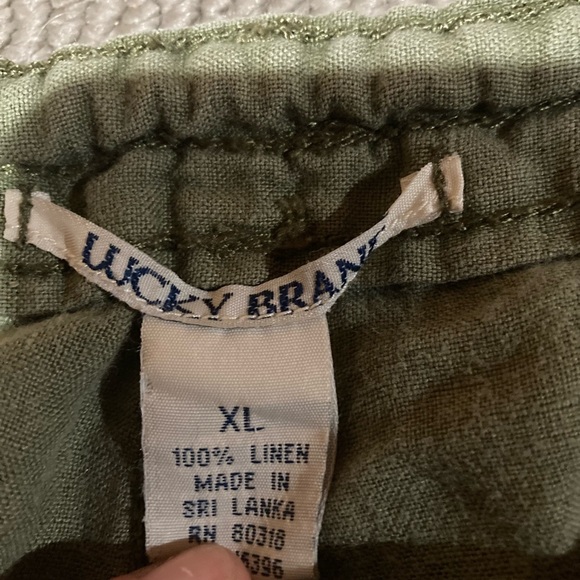 Women’s Lucky Brand Olive Linen Shorts - Picture 3 of 5